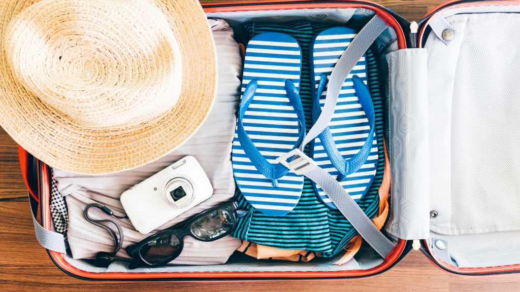 Travel Essentials for Minimalist Travelers